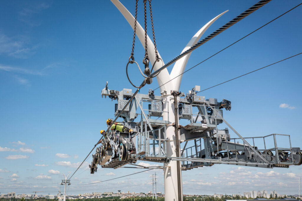 Cable car systems Archive | HighStep Systems AG: Safe fall protection ...